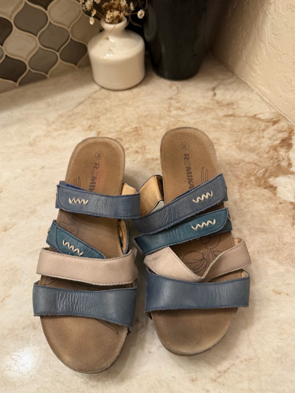 Romika “ Florida” wedge sandals Sz 39 (8-8.5)